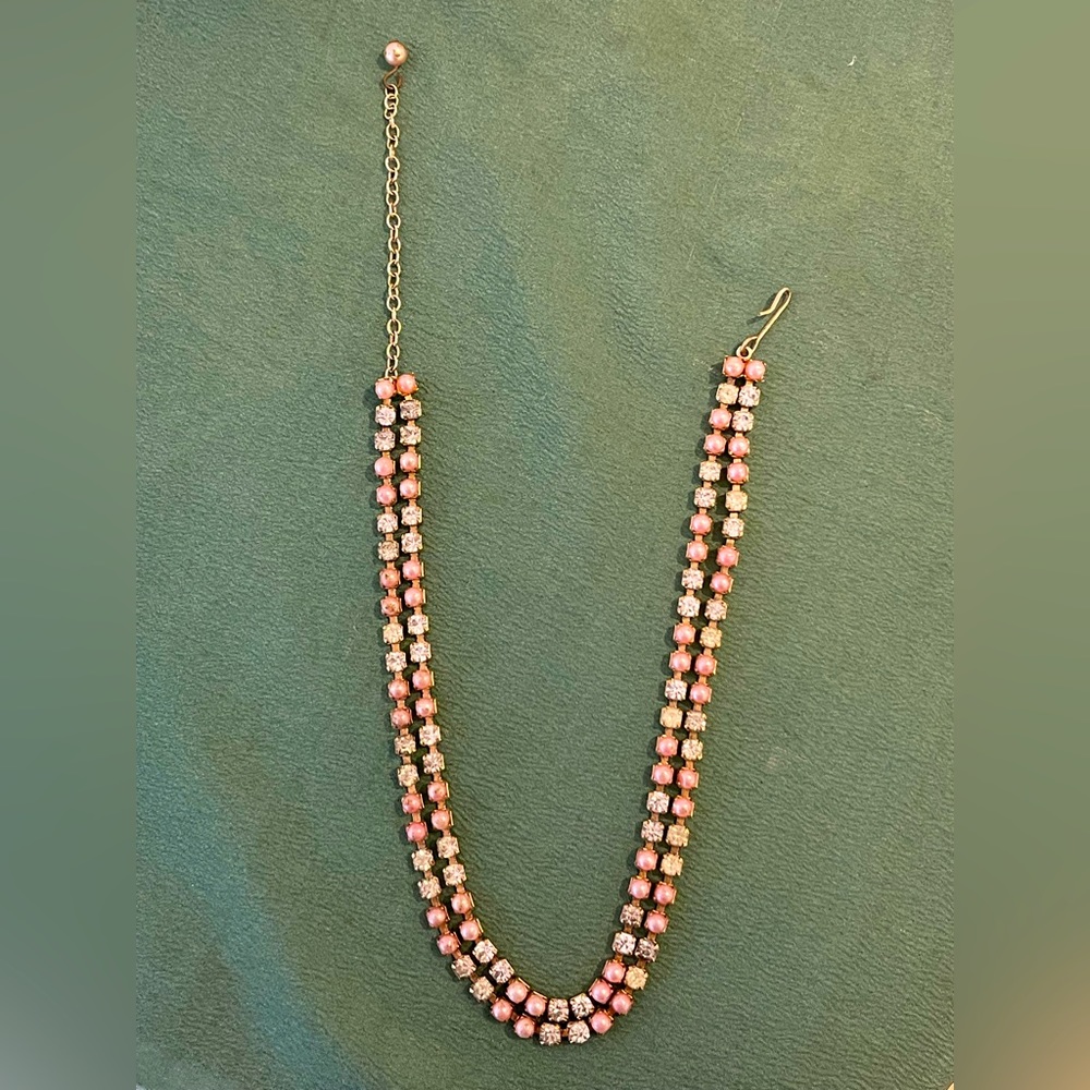 Pink pearl and rhinestone choker - Picture 3 of 3